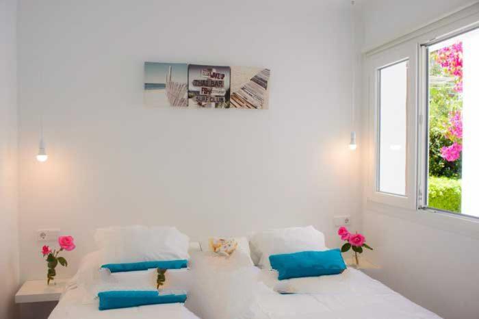 Cala Serena Apartment Sleeps 6 Pool Air Con ภายนอก รูปภาพ